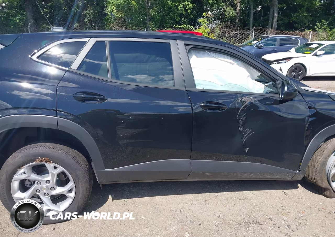 2026 Chevrolet Trax Fwd Ls VIN:KL77LFEP1TC181351 - 13