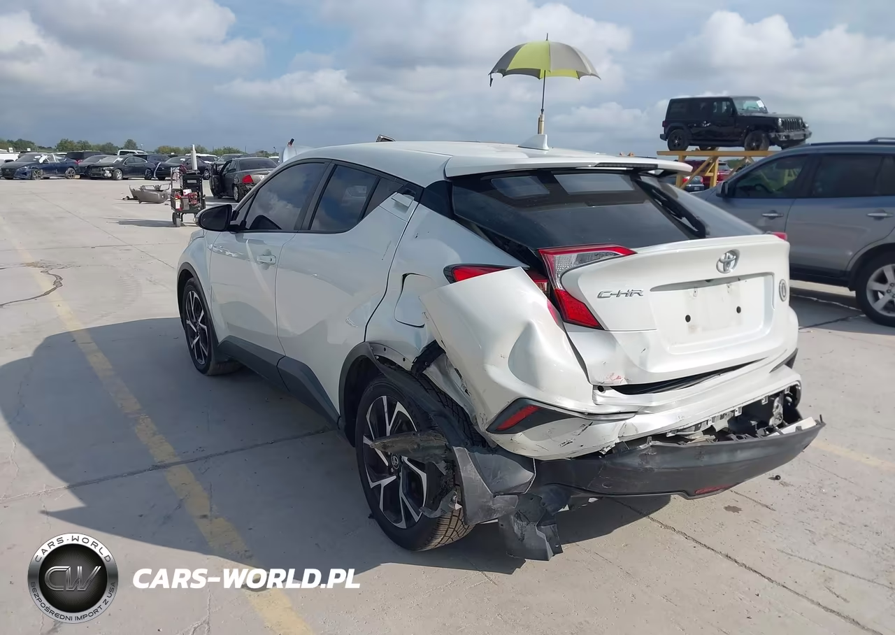 2018 Toyota C-Hr Xle Premium VIN:NMTKHMBX0JR058559 - 3