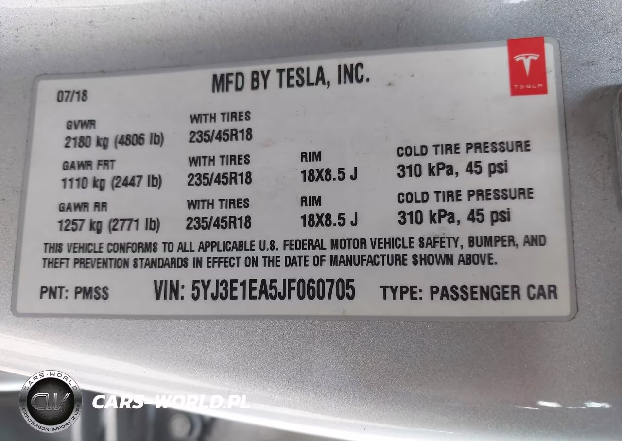2018 Tesla Model 3 Long Range-Mid Range VIN:5YJ3E1EA5JF060705 - 9