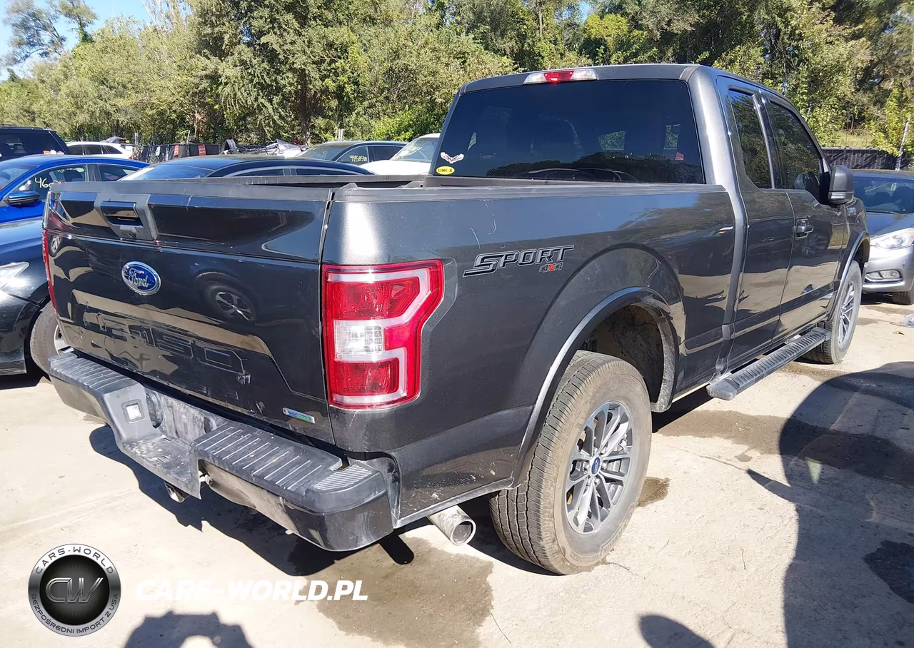 2018 Ford F-150 Xlt VIN:1FTEX1EPXJKF40703 - 4