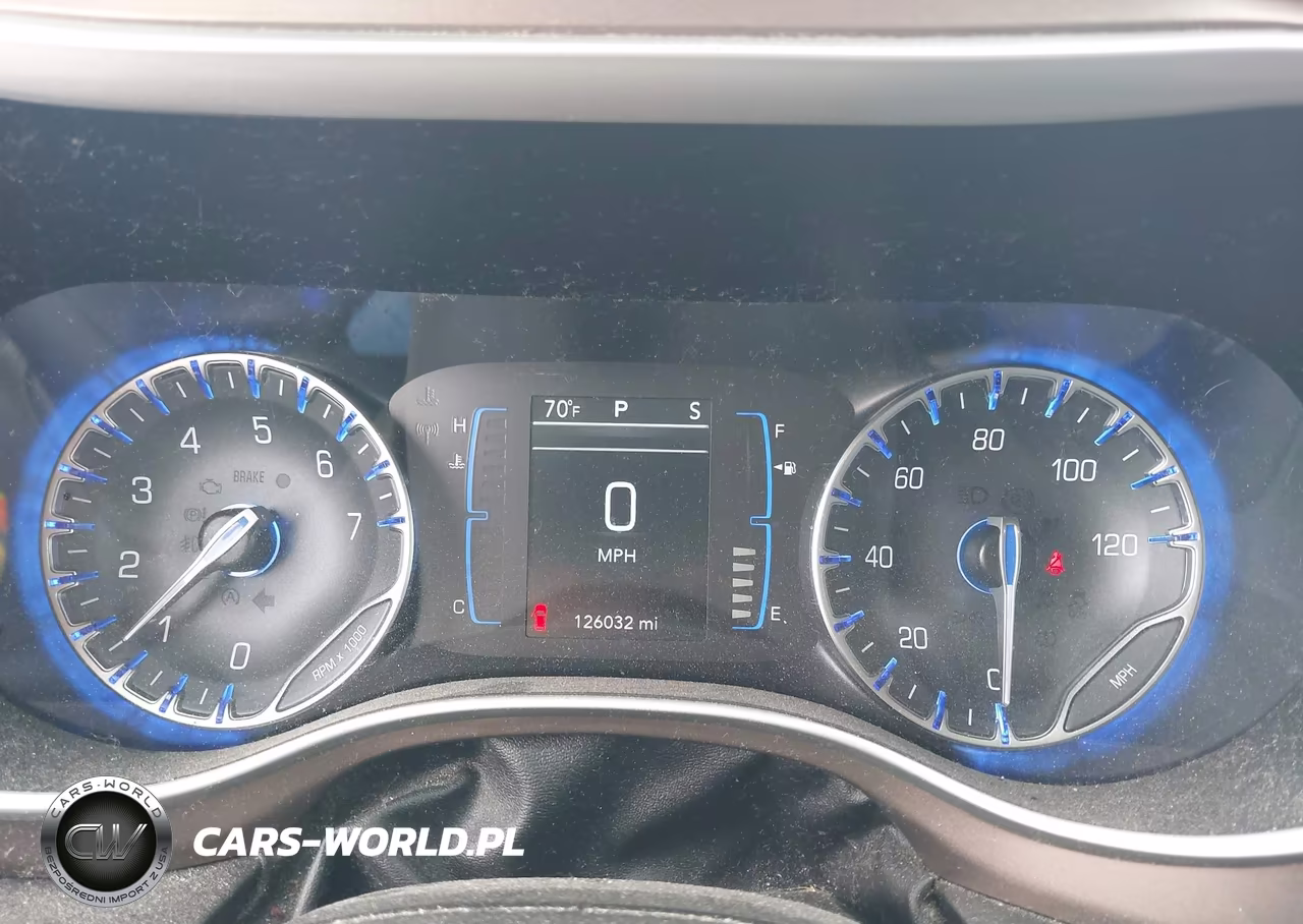 2017 Chrysler Pacifica Lx VIN:2C4RC1CG4HR506039 - 7