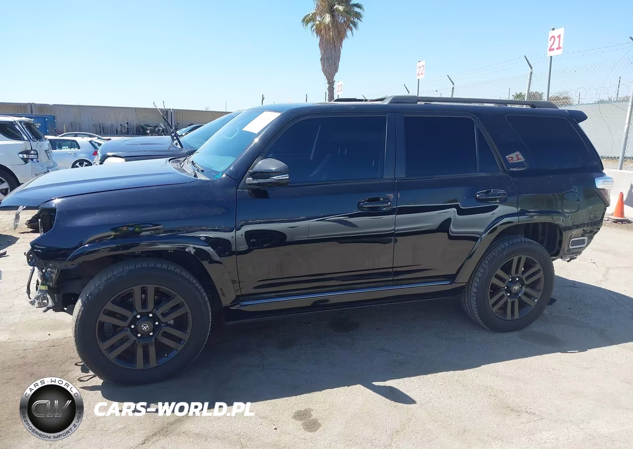 2020 Toyota 4Runner Nightshade Special Edition VIN:JTEBU5JR9L5814691 - 15