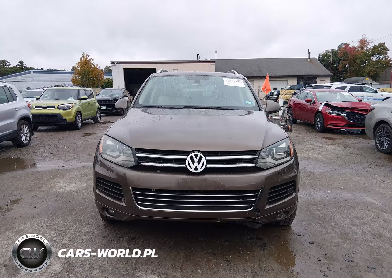 2011 Volkswagen Touareg Tdi Lux VIN:WVGFK9BP2BD007297 - 12