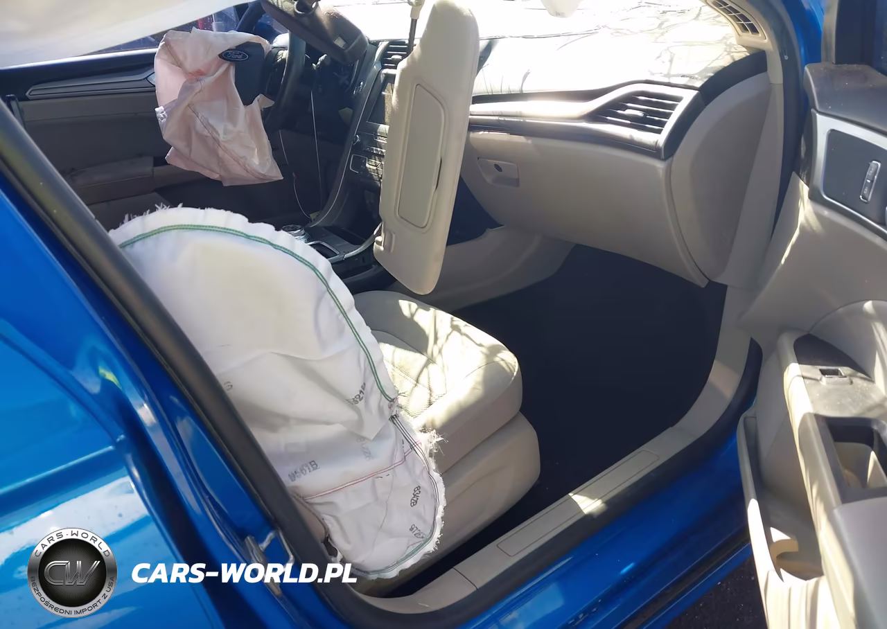 2020 Ford Fusion Se VIN:3FA6P0HD2LR189077 - 5
