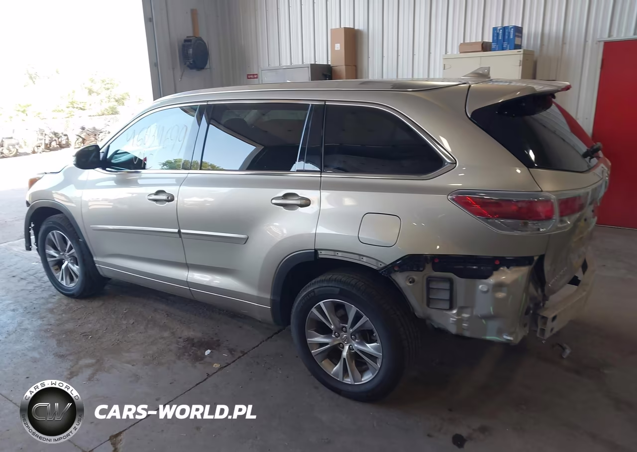 2015 Toyota Highlander Xle V6 VIN:5TDJKRFH6FS204050 - 3