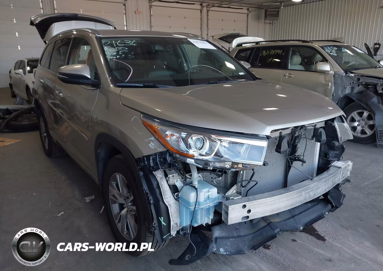2015 Toyota Highlander Xle V6 VIN:5TDJKRFH6FS204050 - 6