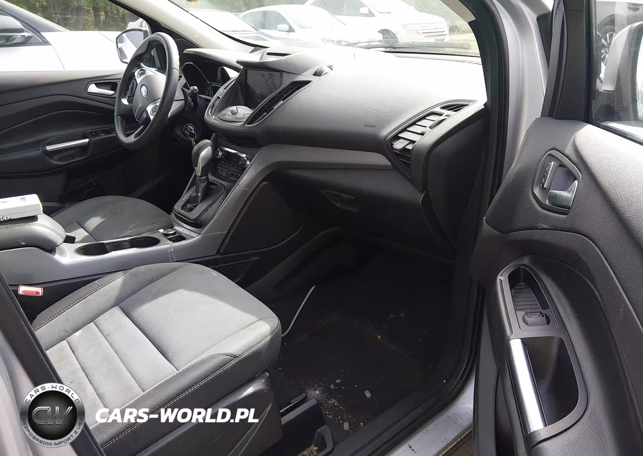 2016 Ford Escape Se VIN:1FMCU9GX3GUC33104 - 5