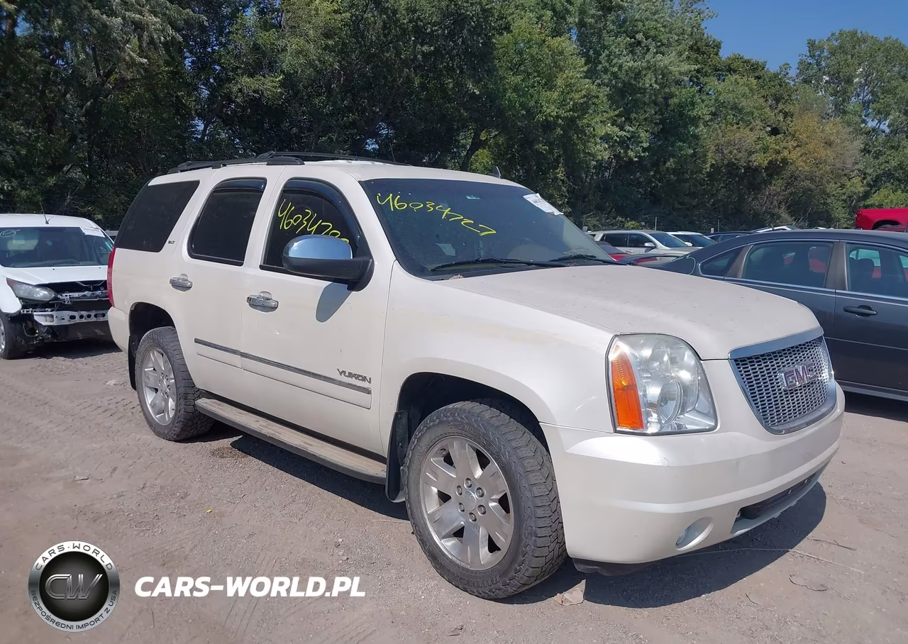 2011 GMC Yukon Slt