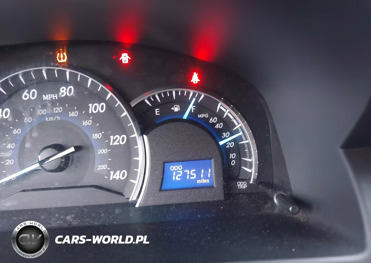 2014 Toyota Camry Xle VIN:4T4BF1FK1ER400205 - 14