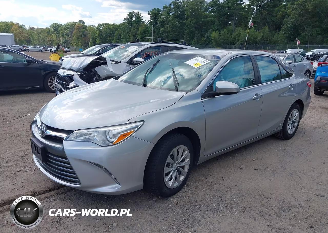 2017 Toyota Camry Le VIN:4T1BF1FK2HU297584 - 2