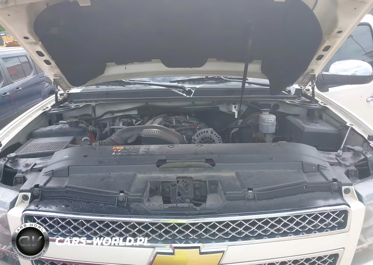 2013 Chevrolet Tahoe Ltz VIN:1GNSCCE08DR229433 - 10