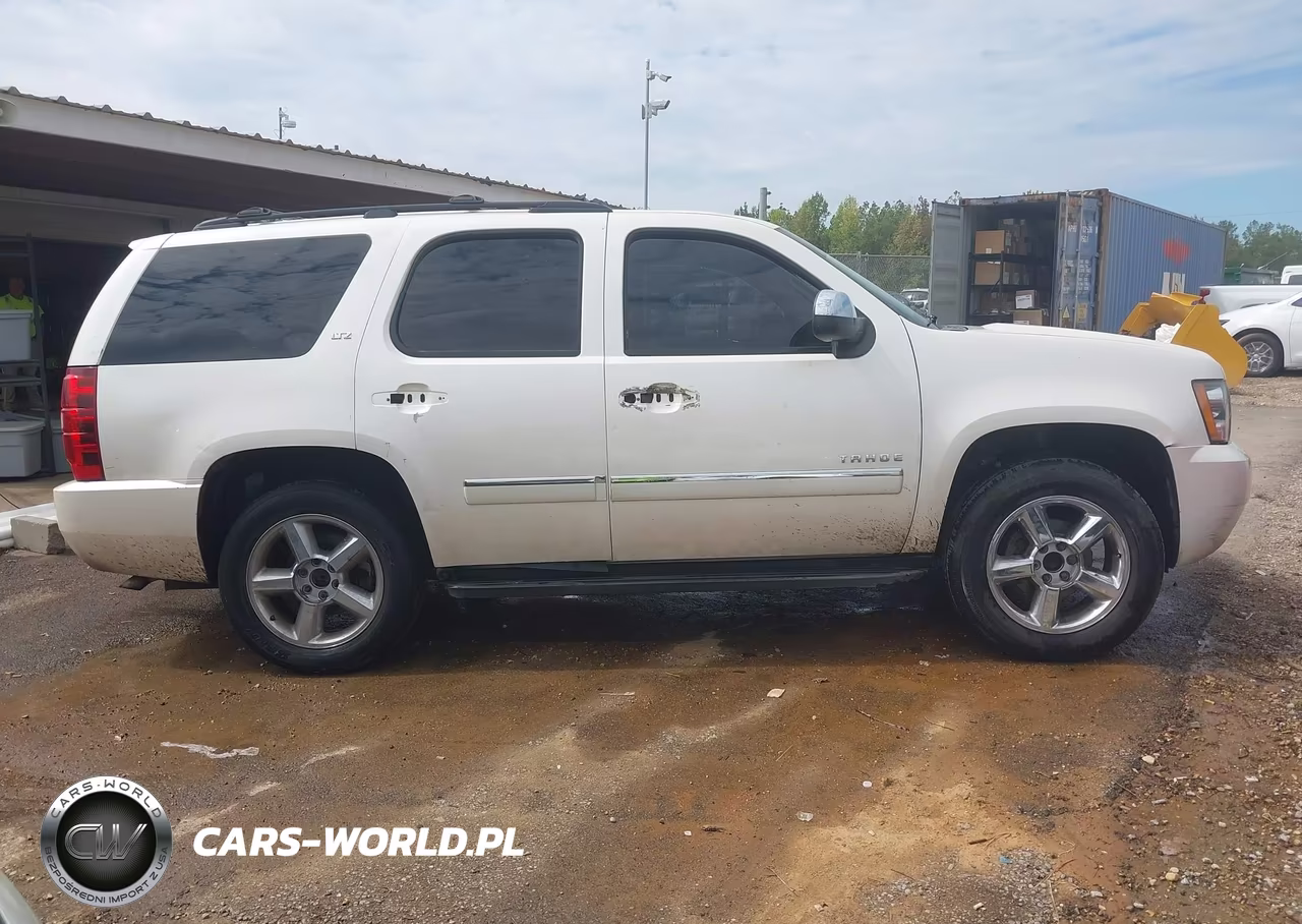 2013 Chevrolet Tahoe Ltz VIN:1GNSCCE08DR229433 - 13