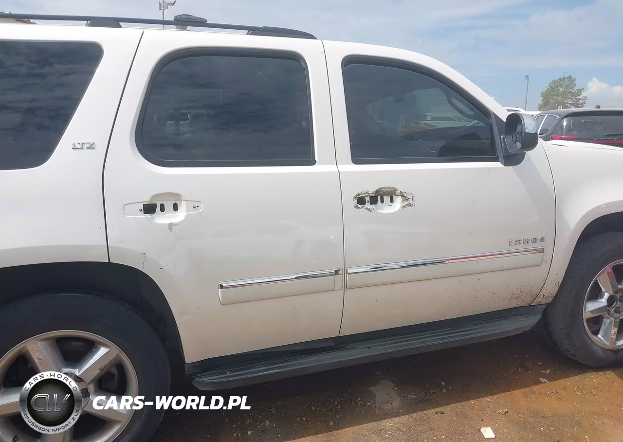 2013 Chevrolet Tahoe Ltz VIN:1GNSCCE08DR229433 - 18