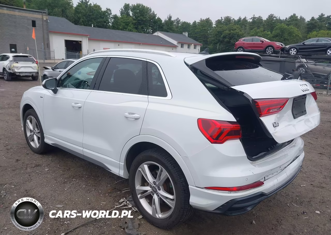 2020 Audi Q3 Premium 45 Tfsi S Line Quattro Tiptronic VIN:WA1DECF3XL1015118 - 3