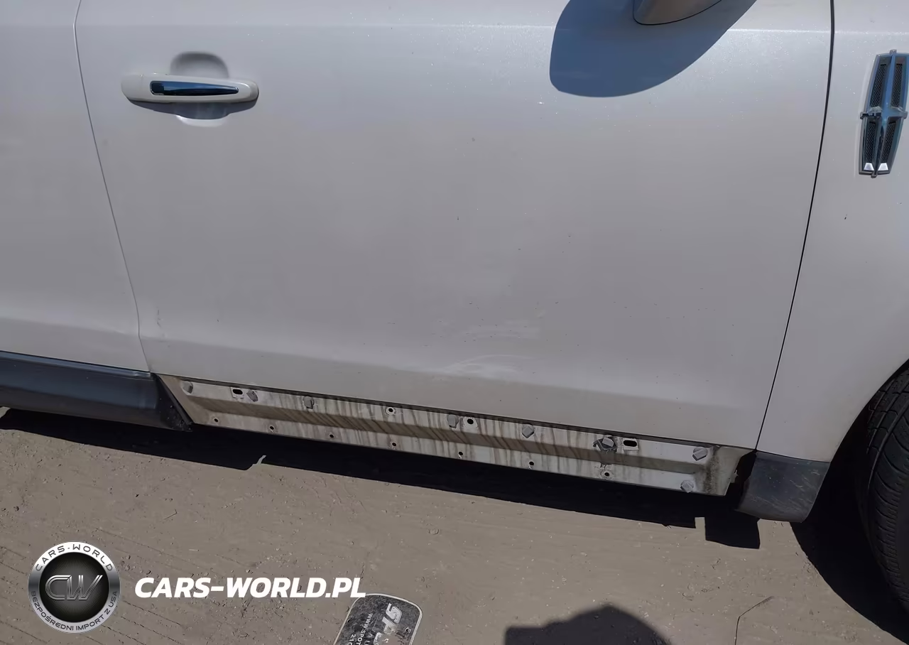 2018 Lincoln Mkt Reserve VIN:2LMHJ5AT2JBL00452 - 18