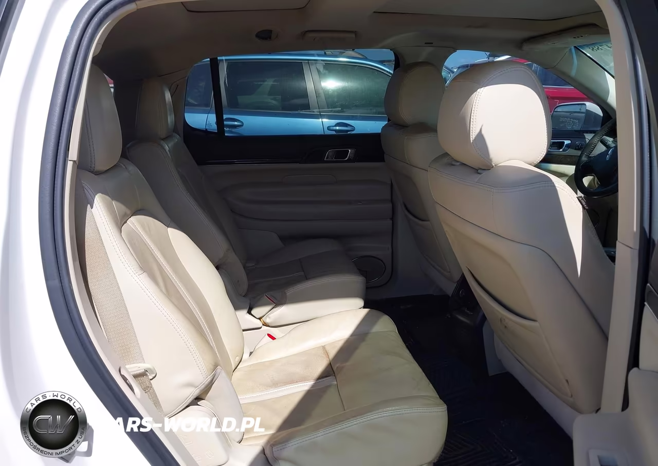 2018 Lincoln Mkt Reserve VIN:2LMHJ5AT2JBL00452 - 8