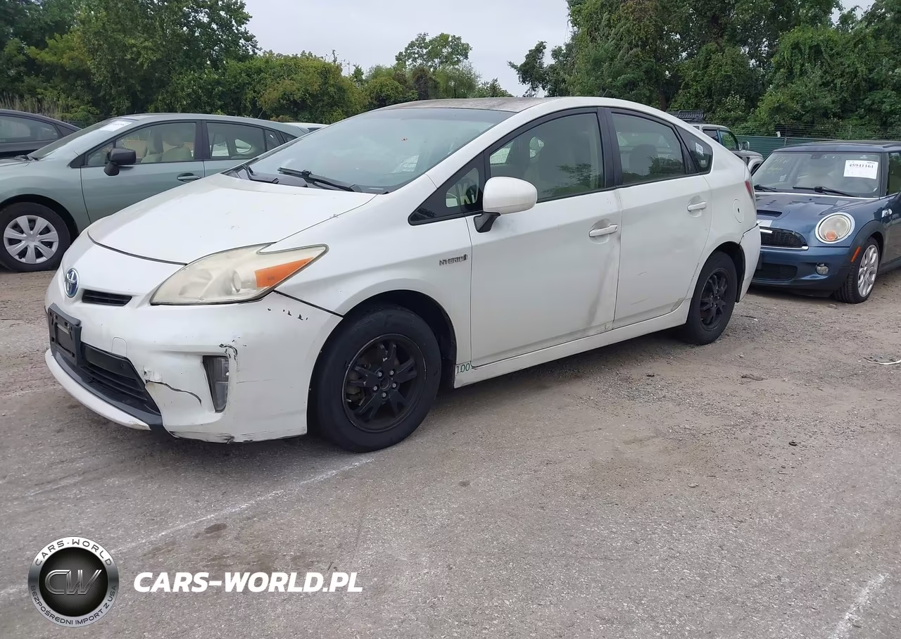 2014 Toyota Prius Two VIN:JTDKN3DU7E1747900 - 2