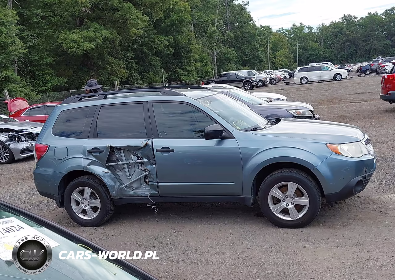 2011 Subaru Forester 2.5X VIN:JF2SHABC5BH778377 - 13