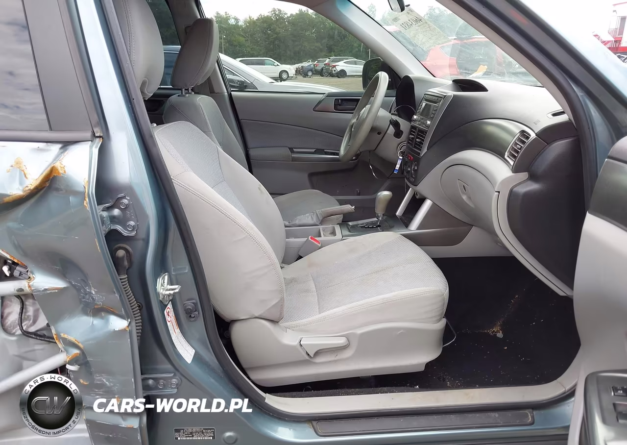 2011 Subaru Forester 2.5X VIN:JF2SHABC5BH778377 - 5