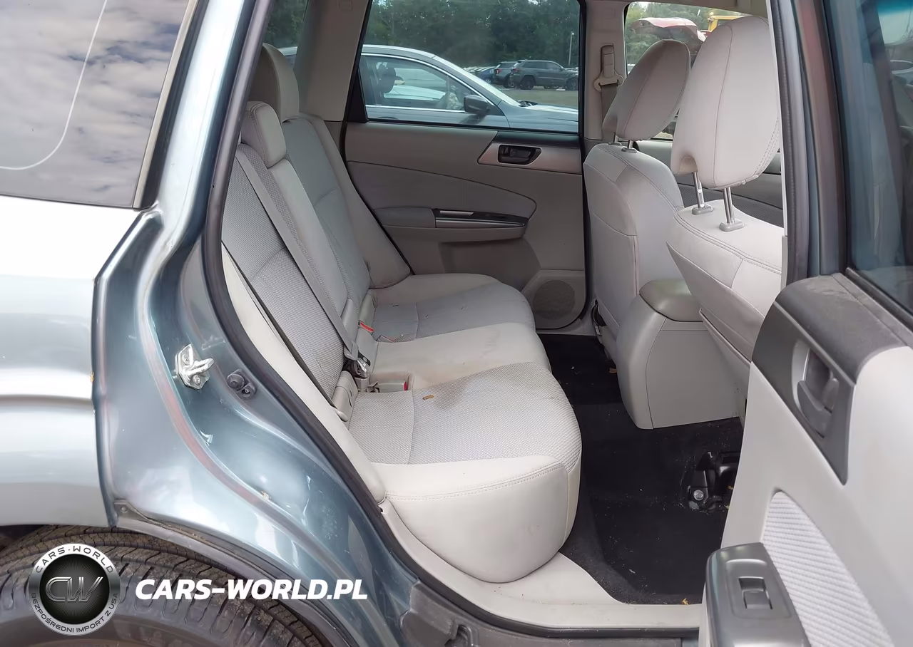 2011 Subaru Forester 2.5X VIN:JF2SHABC5BH778377 - 8