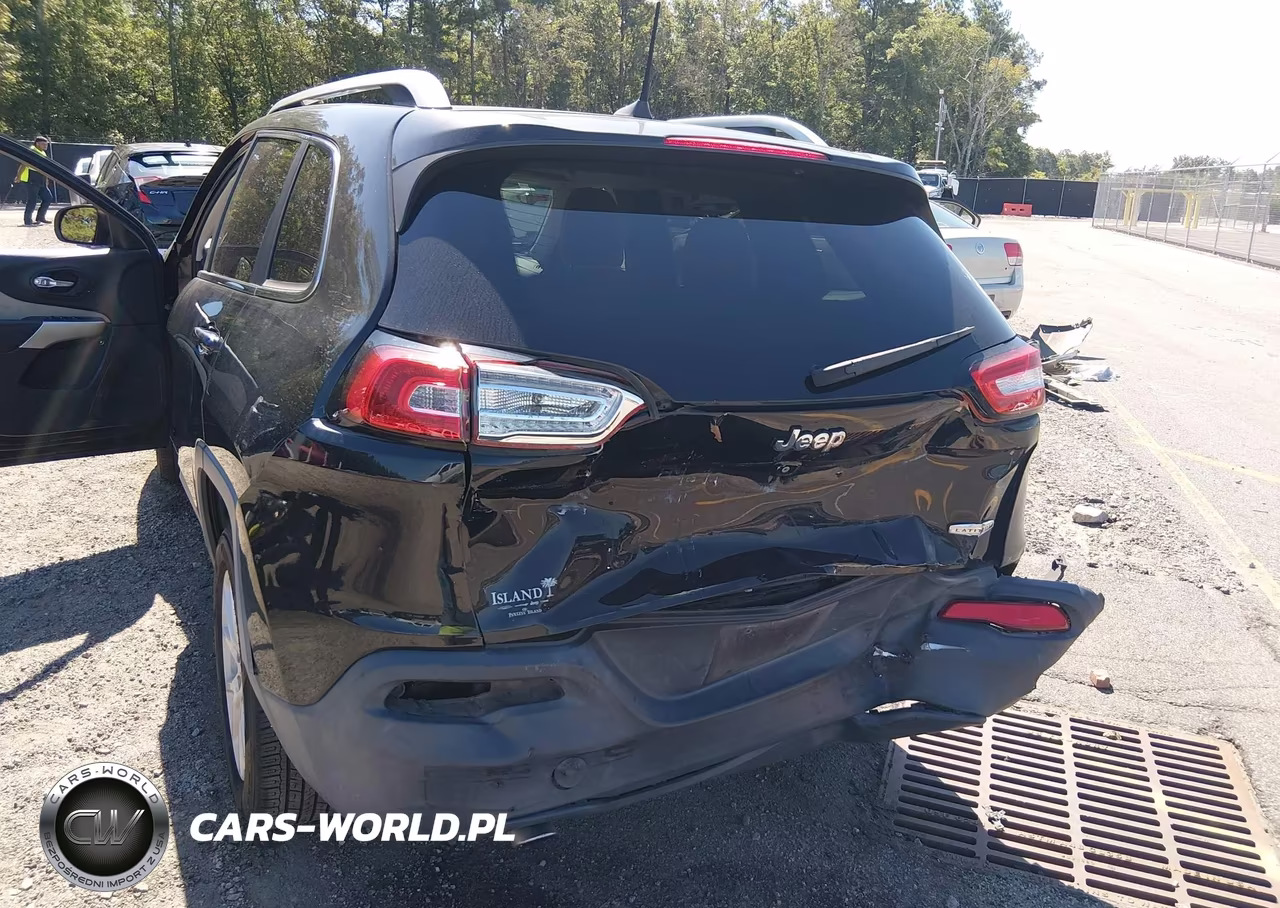 2018 Jeep Cherokee Latitude Fwd VIN:1C4PJLCB2JD538283 - 6
