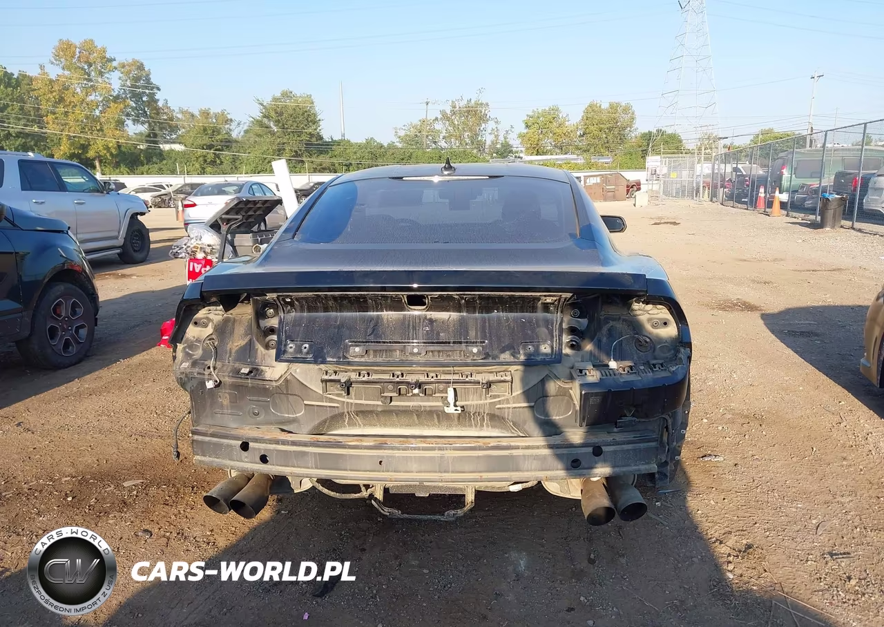 2022 Ford Mustang Ecoboost Fastback VIN:1FA6P8THXN5109359 - 17
