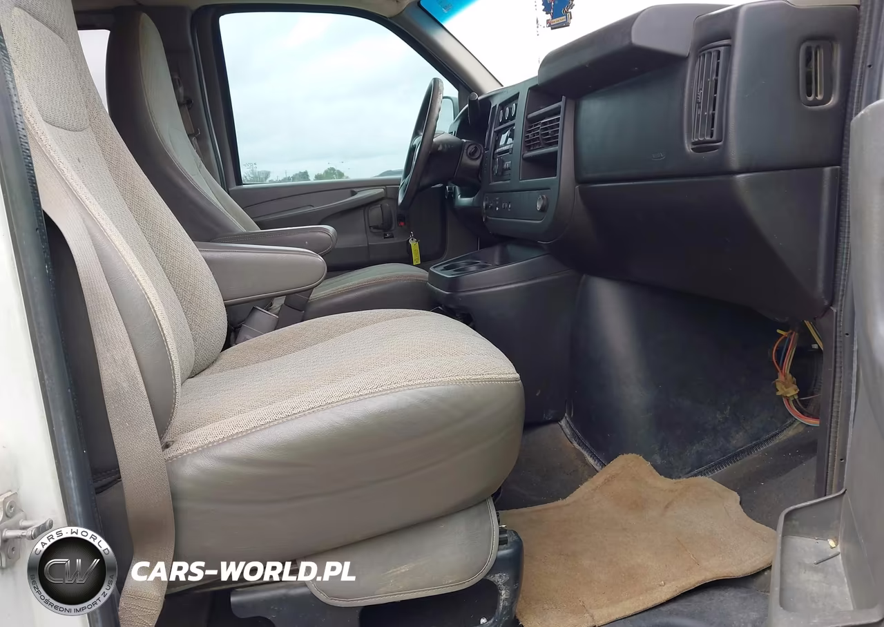 2011 Chevrolet Express 3500 Lt VIN:1GAZG1FGXB1127664 - 5