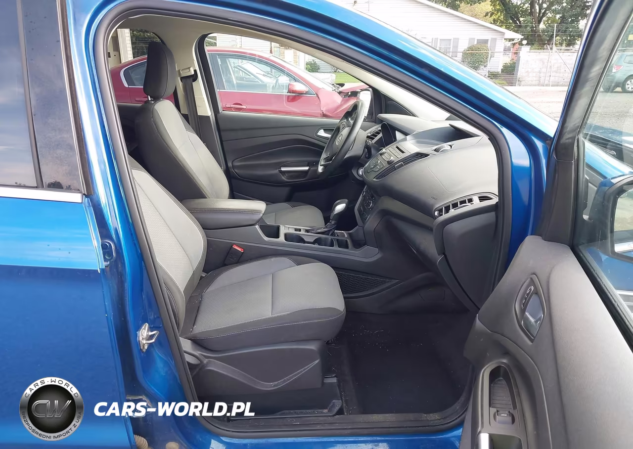 2018 Ford Escape Se VIN:1FMCU9GD2JUA29388 - 5