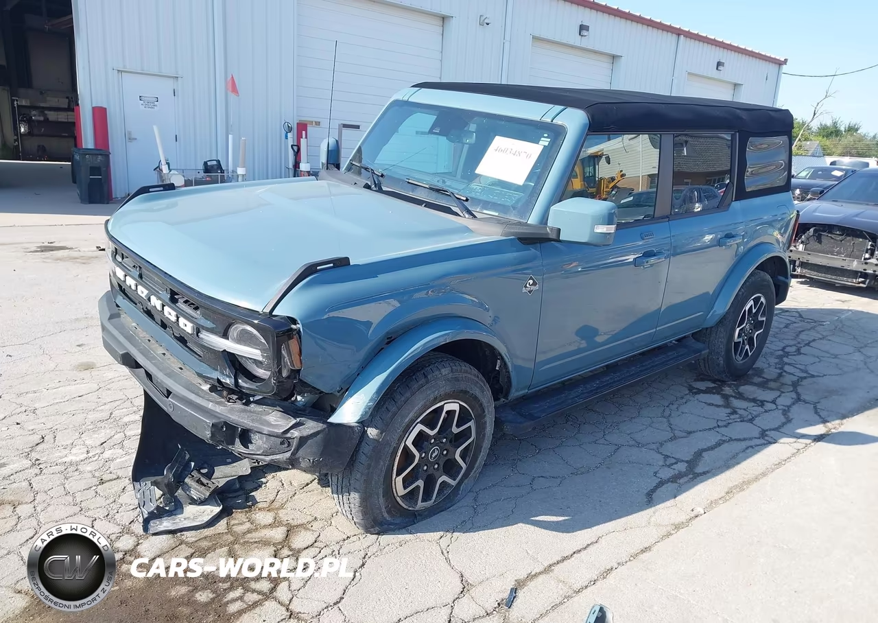 2023 Ford Bronco Outer Banks VIN:1FMEE5DP6PLC02910 - 2