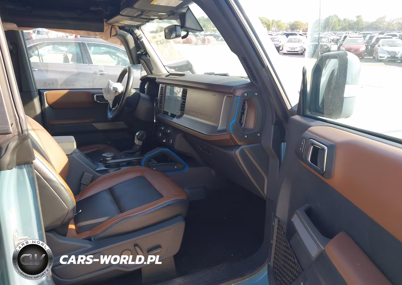 2023 Ford Bronco Outer Banks VIN:1FMEE5DP6PLC02910 - 5