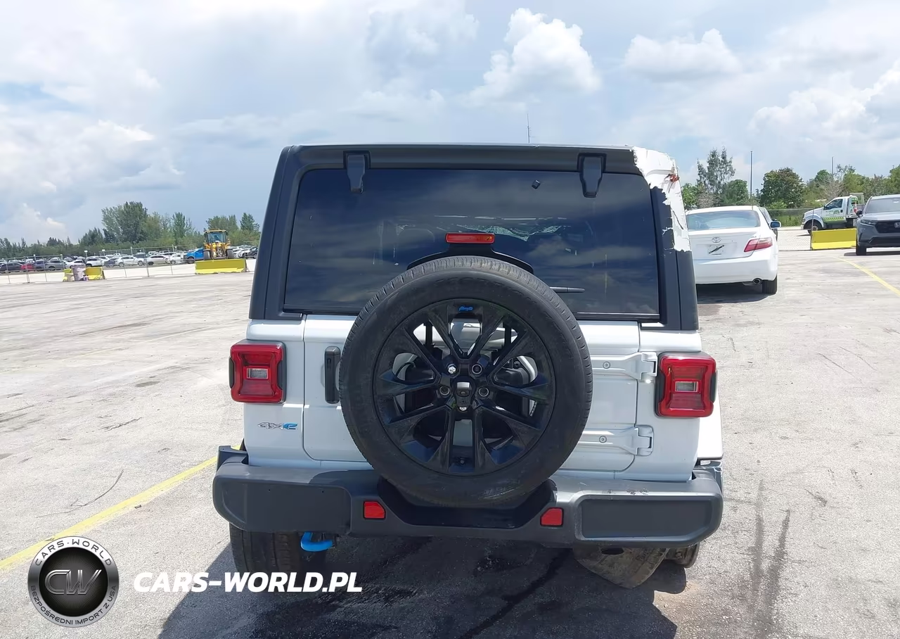 2022 Jeep Wrangler 4Xe Unlimited Sahara 4X4 VIN:1C4JJXP61NW279404 - 16