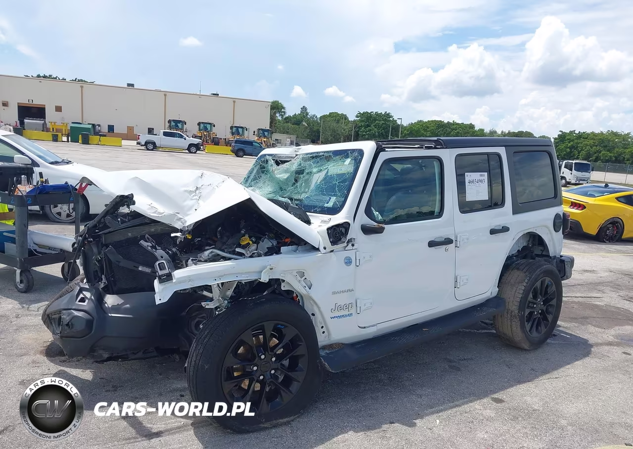2022 Jeep Wrangler 4Xe Unlimited Sahara 4X4 VIN:1C4JJXP61NW279404 - 17