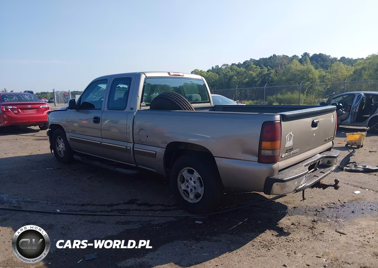 2002 Chevrolet Silverado 1500 Ls VIN:2GCEC19V421267974 - 3