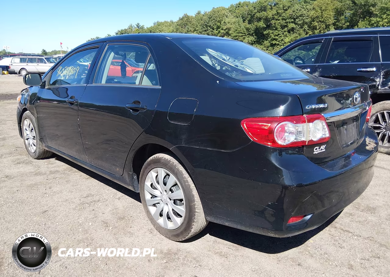 2013 Toyota Corolla Le VIN:2T1BU4EE4DC099975 - 3