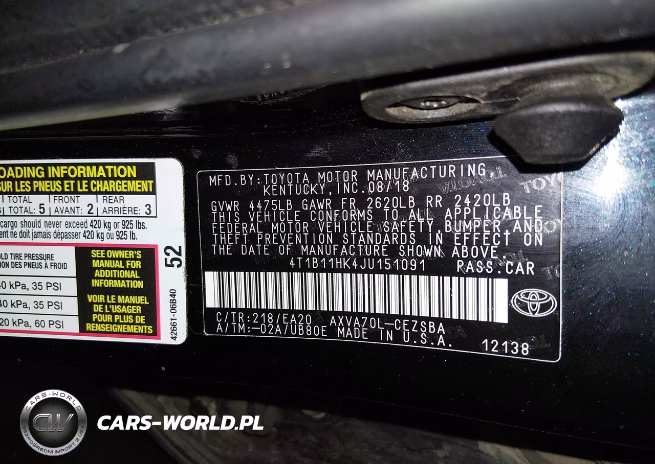 2018 Toyota Camry Se VIN:4T1B11HK4JU151091 - 9