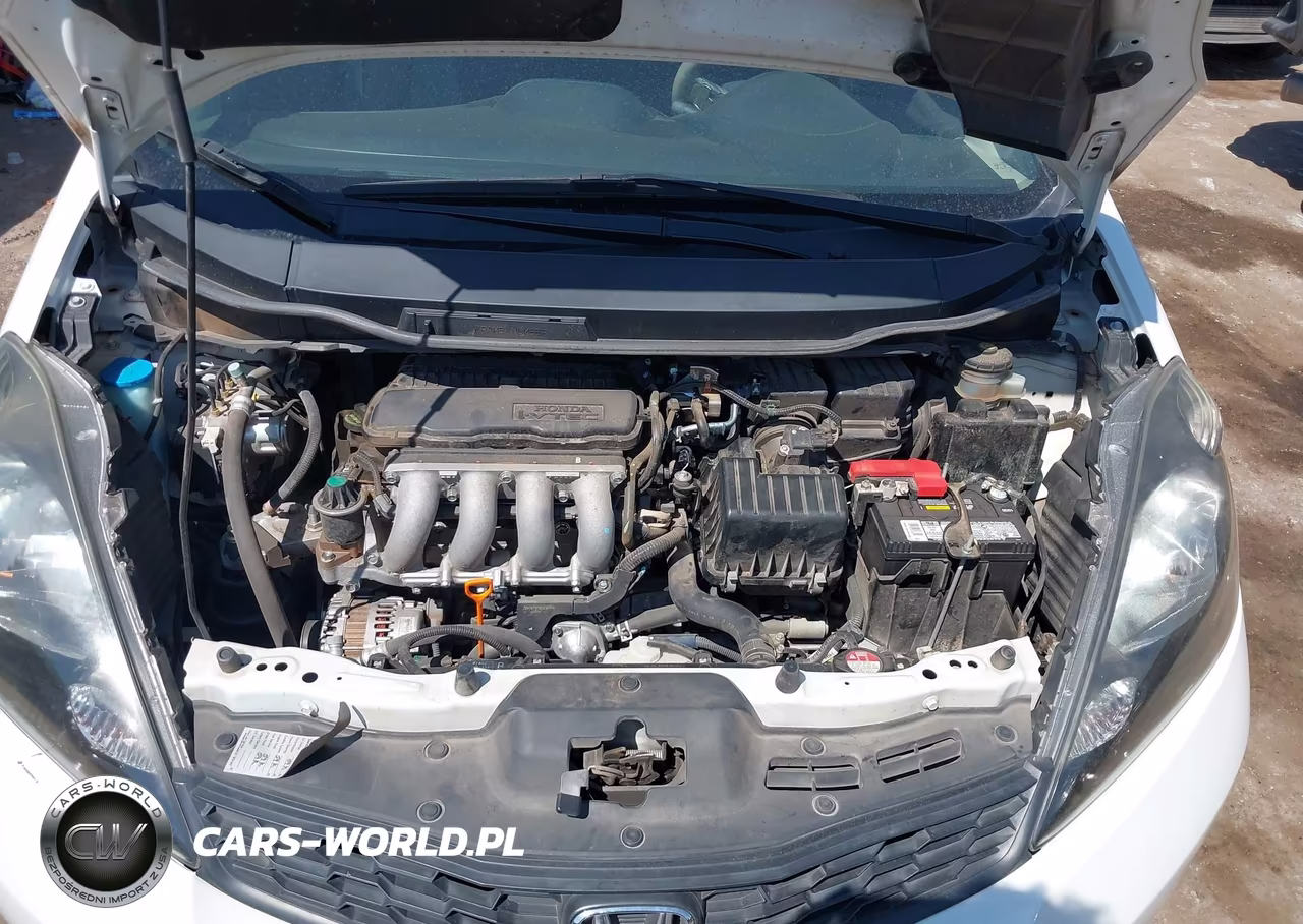 2012 Honda Fit Sport VIN:JHMGE8H59CC041808 - 10