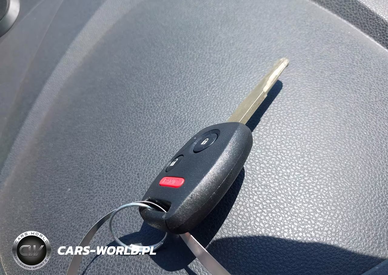 2012 Honda Fit Sport VIN:JHMGE8H59CC041808 - 11