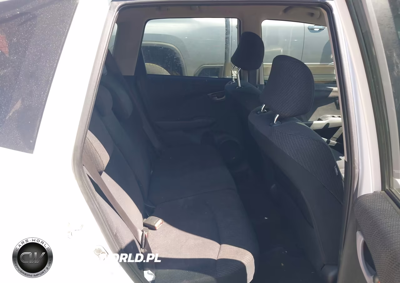 2012 Honda Fit Sport VIN:JHMGE8H59CC041808 - 8