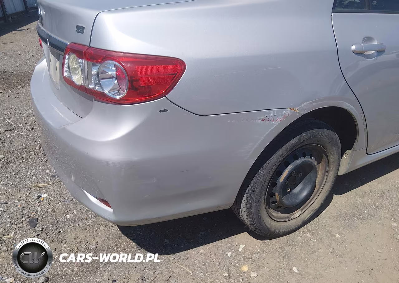 2011 Toyota Corolla Le VIN:2T1BU4EEXBC585218 - 14