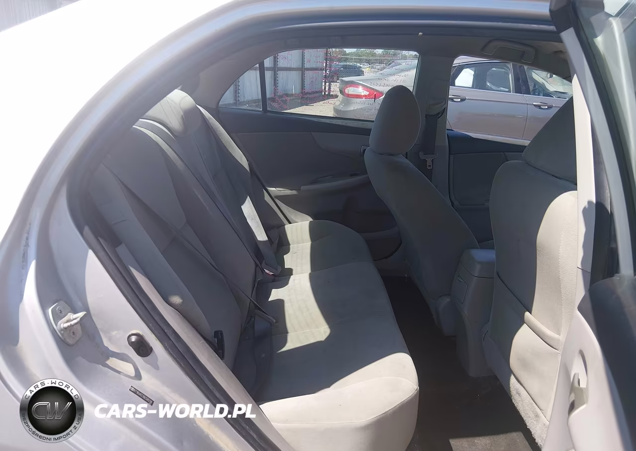 2011 Toyota Corolla Le VIN:2T1BU4EEXBC585218 - 8