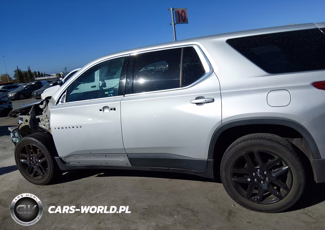 2019 Chevrolet Traverse Ls VIN:1GNERFKW5KJ178930 - 15