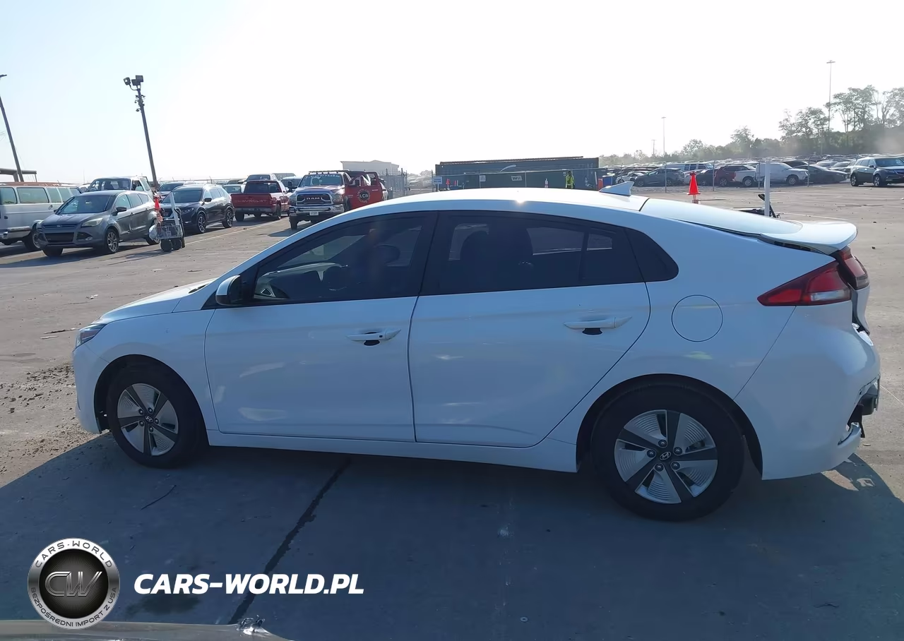 2022 Hyundai Ioniq Hybrid Blue VIN:KMHC65LC2NU285097 - 15