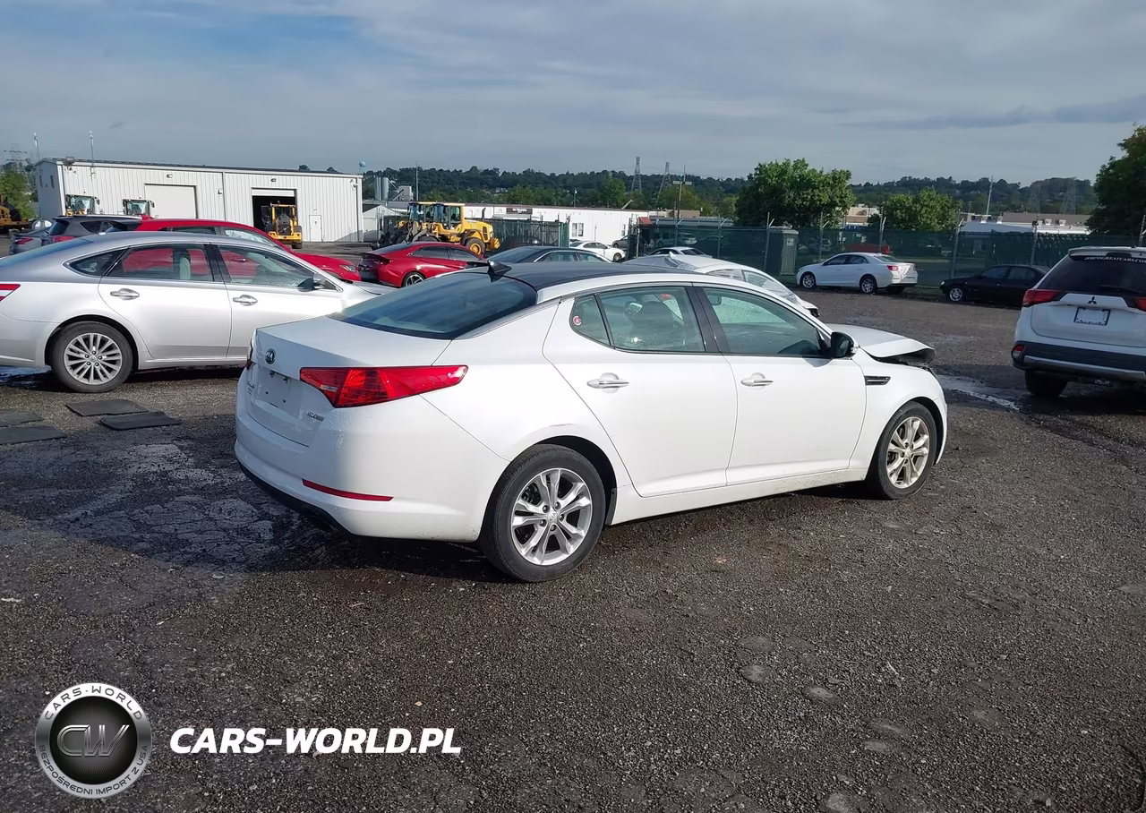 2013 Kia Optima Ex VIN:5XXGN4A71DG105508 - 4