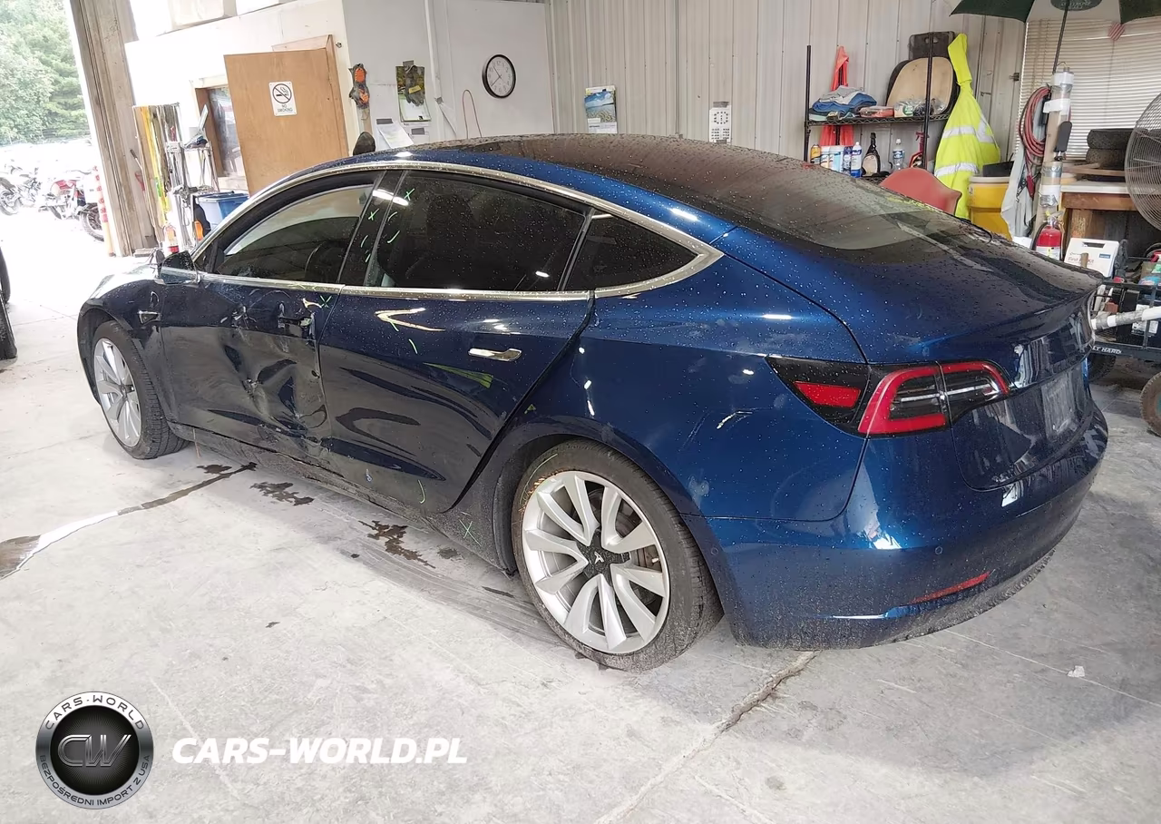2018 Tesla Model 3 Long Range-Mid Range VIN:5YJ3E1EA1JF042699 - 3