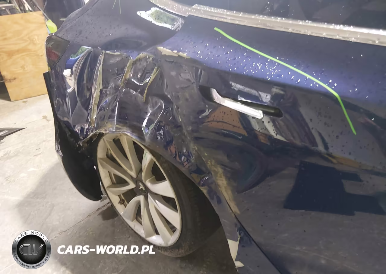 2018 Tesla Model 3 Long Range-Mid Range VIN:5YJ3E1EA1JF042699 - 6