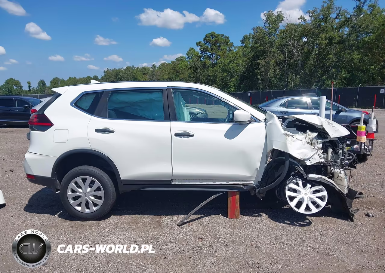 2019 Nissan Rogue S VIN:5N1AT2MV7KC781982 - 14