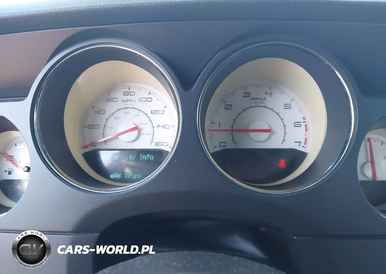 2013 Dodge Challenger R-T VIN:2C3CDYBT2DH682053 - 7
