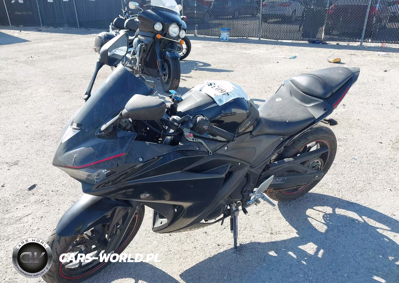 2016 Yamaha Yzf-R3 VIN:MH3RH06Y2JK017760 - 2