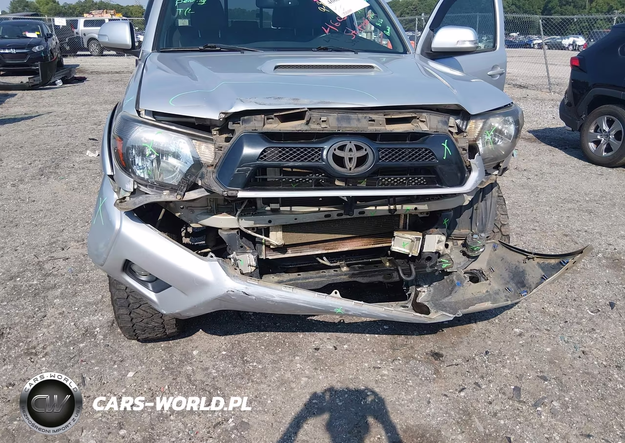 2012 Toyota Tacoma Base V6 VIN:5TFLU4EN9CX038366 - 6