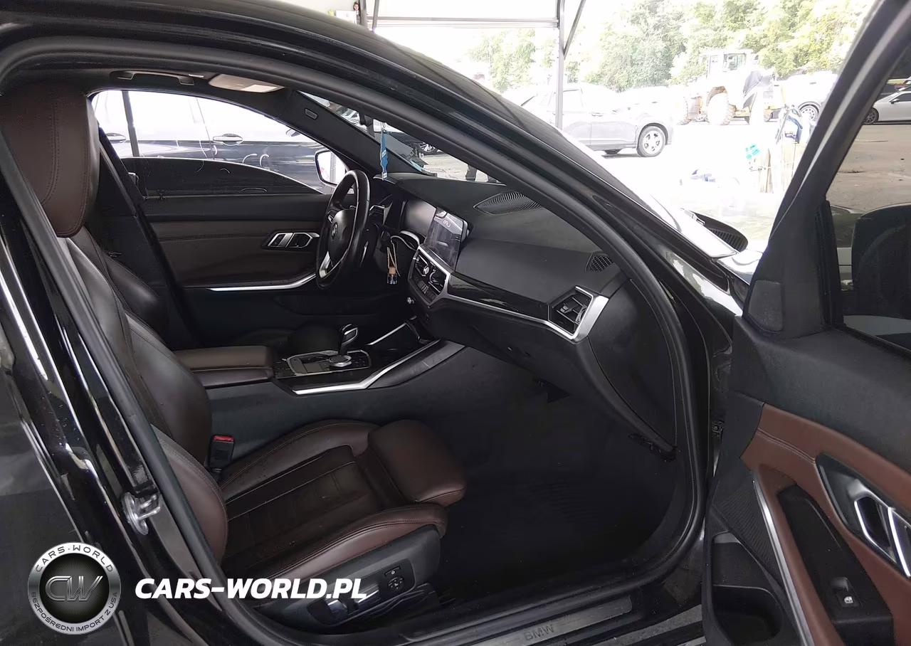 2019 BMW 330I xDrive VIN:WBA5R7C55KAJ81540 - 5